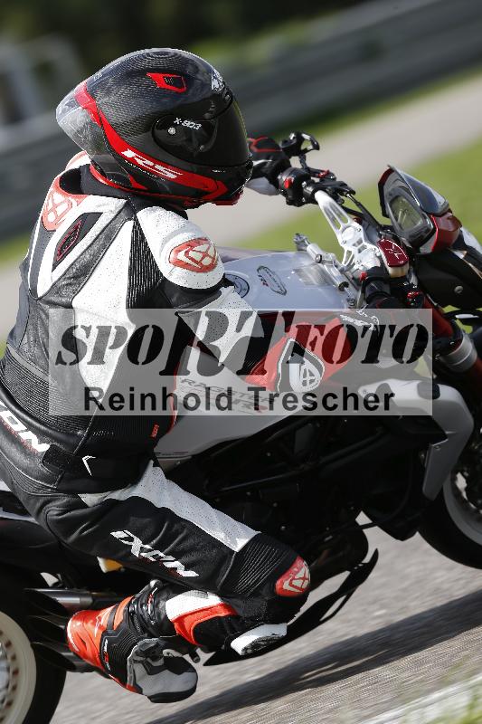 /53 16.09.2025 Track Day Domi Aegerter ADR/Gruppe gruen/7